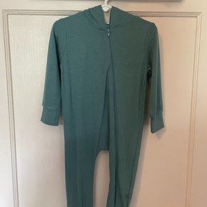 KYTE Baby Jersey Hooded Zippered Romper in Cove 18-24 months